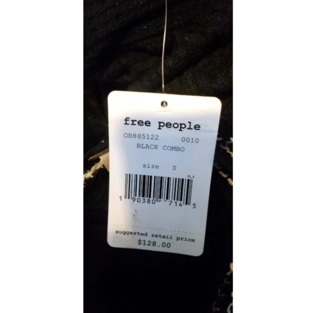 NWT Free People Soul Mate Top Women's Small Black White Crochet Lace Applique